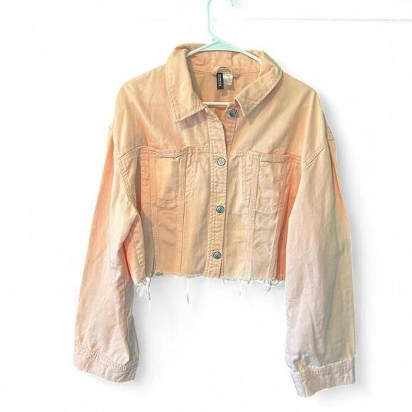 H&M Light Pink Cropped Denim Jacket - Size Large - Picture 1 of 7